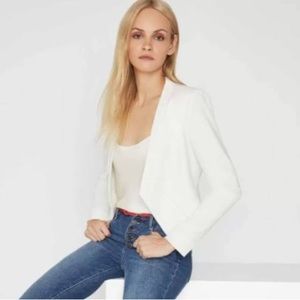 BCBG white Blazer